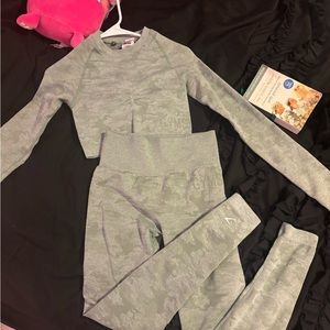 Small Gymshark Camo set